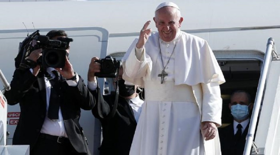بابا الفاتيكان يغادر العراق بعد زيارة تأريخية