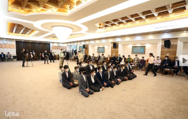 بالصور... محفل قرآني في مؤسسة "آل البيت(ع)" في قم بمناسبة المبعث النبوي