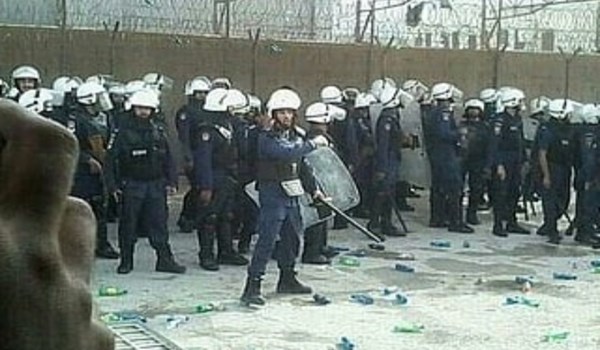 تصاعد حدّة الاحتجاجات في سجن جوّ البحريني .. والنظام يهدّد بالقمع
