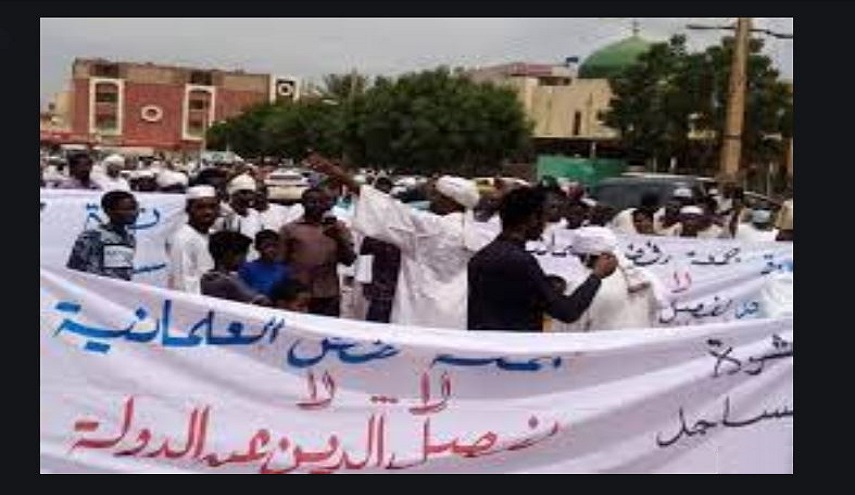 مساجد السودان تنتفض ضد فصل الدين عن الدولة