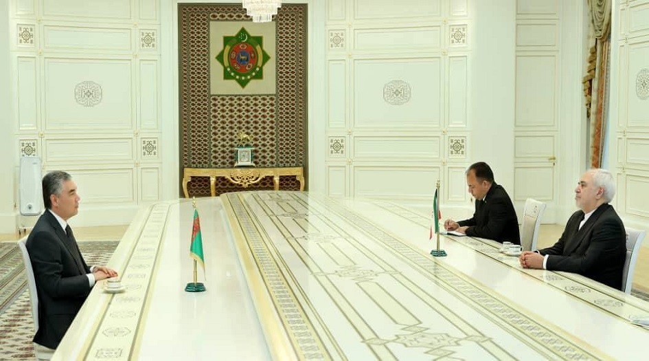 ظريف يؤكد اهمية العلاقات بين ايران وتركمنستان