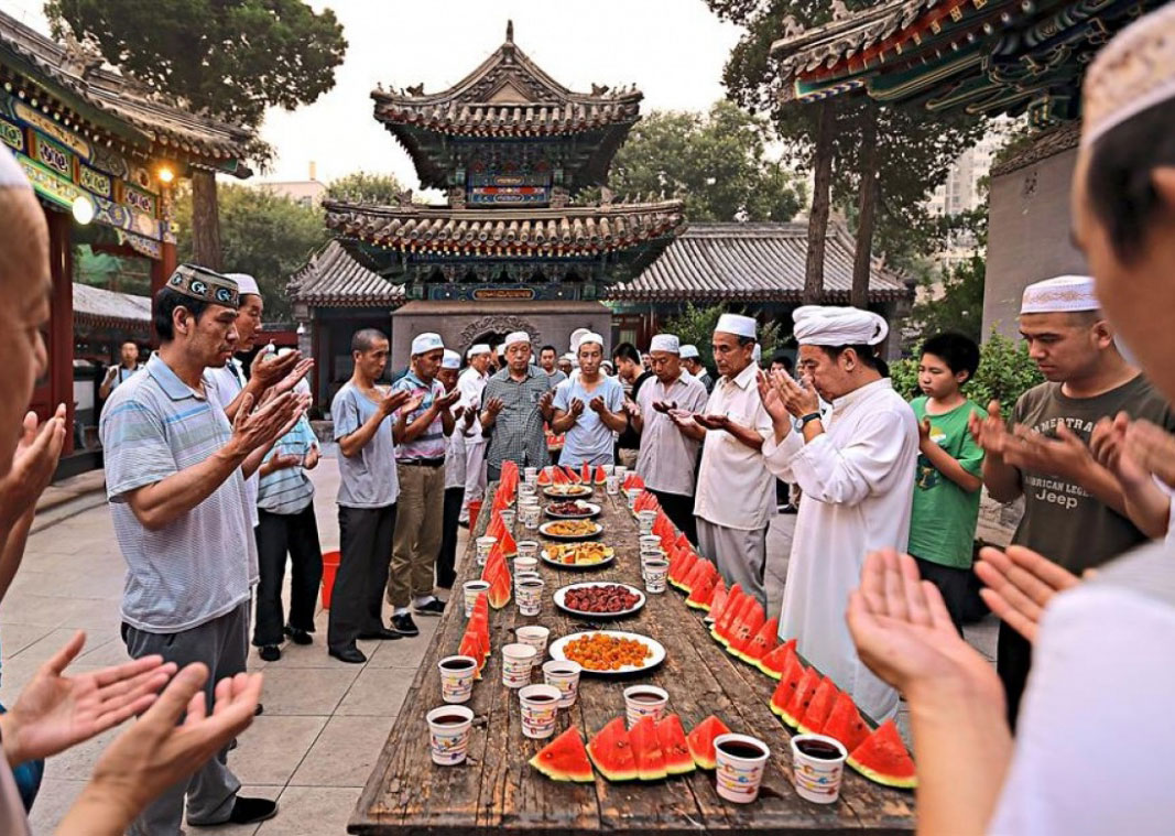 سنت های استقبال از ماه مهمانی خدا در شرق آسیا