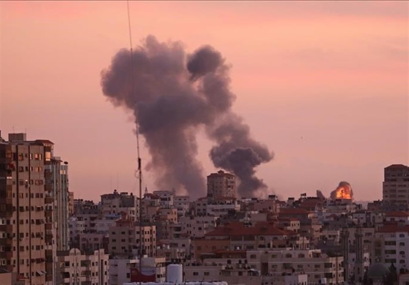 حمله جنگنده ها و توپخانه‌ رژیم صهیونیستی به نوار غزه