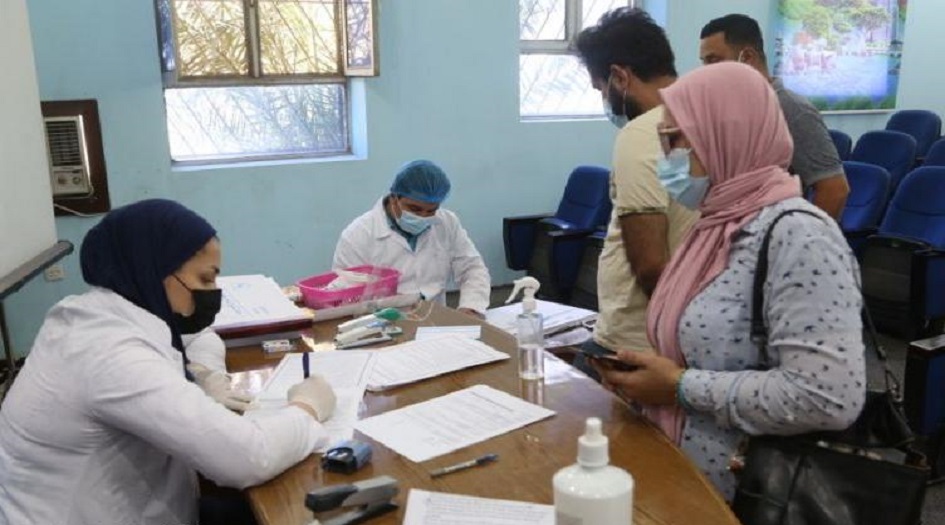 الصحة العراقية تطمئن المواطنين ... اللقاحات آمنة وتقي من الوفاة عند الإصابة بكورونا