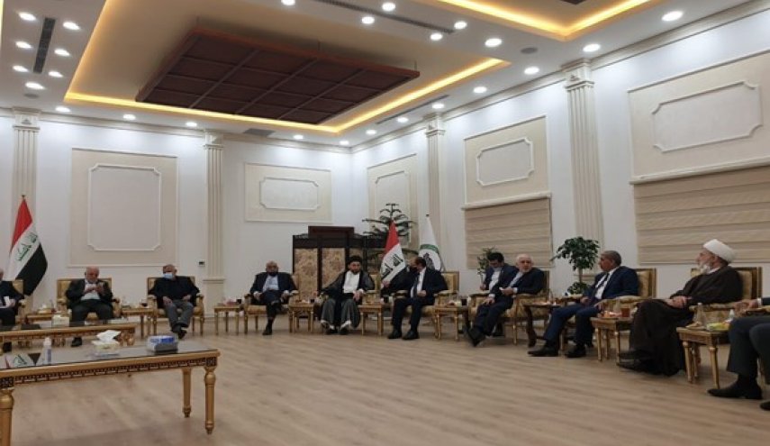 ظريف يلتقي عددا من الشخصيات السياسية البارزة في العراق