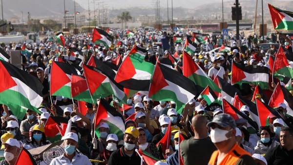 تظاهرات اعتراضی فلسطینیان علیه تعویق انتخابات
