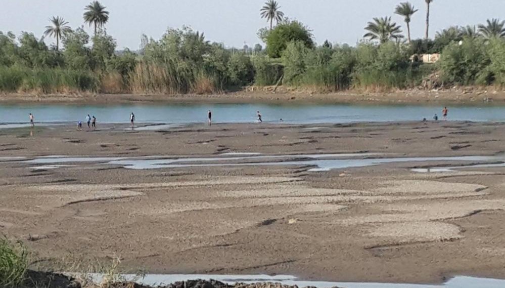 المياه النيابية تحذر من "أمر خطير" يهدد العراق