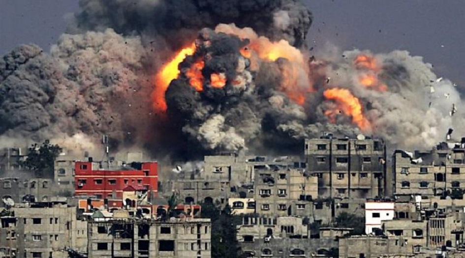 طائرات الكيان الصهيوني تقصف مكاتب ومنازل قادة حماس