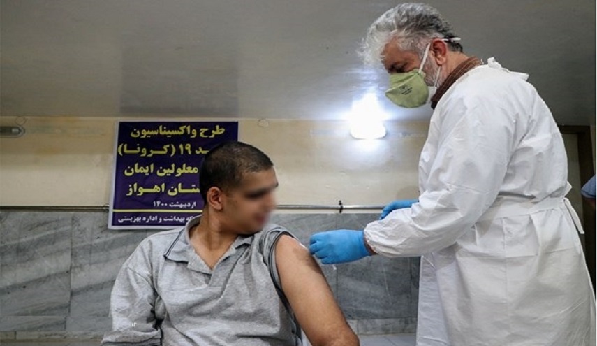  ايران.. تلقيح ذوي الاحتياجات الخاصة ضد فيروس كورونا+ صور