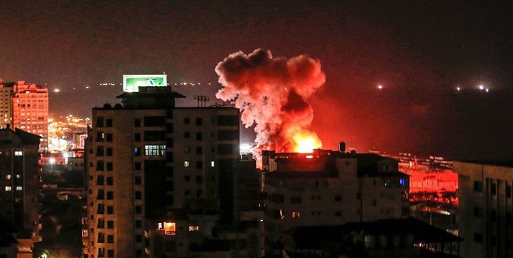 ادعای صهیونیست‌ها: مرکز اطلاعات نظامی حماس هدف قرار گرفت