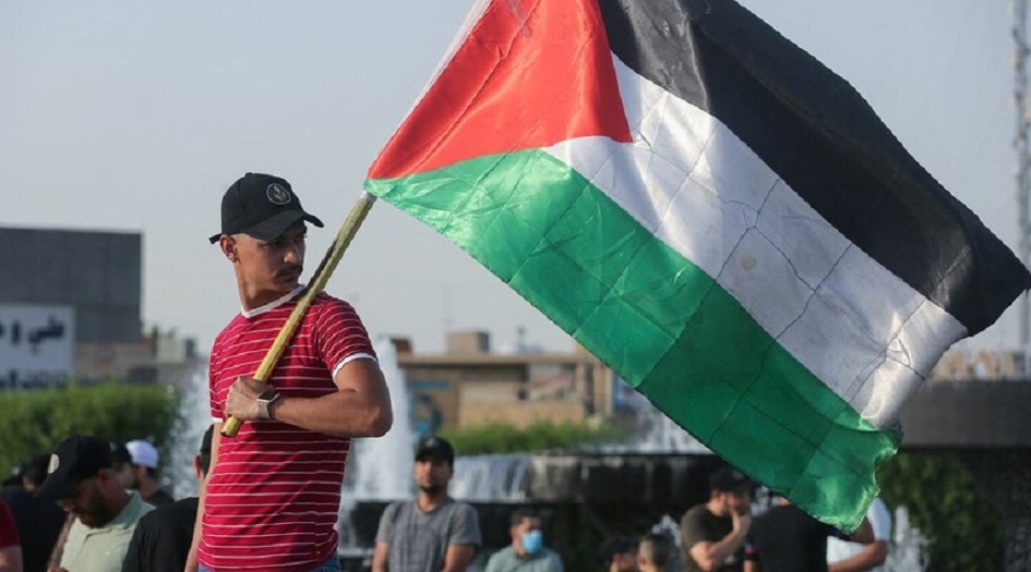 مساندة للفلسطينيين... متظاهرين عراقيين يتوجهون الى الحدود الاردنية