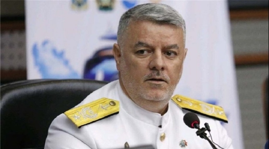 الادميرال خانزادي يتفقد وحدات اسطول القوة البحرية جنوب ايران