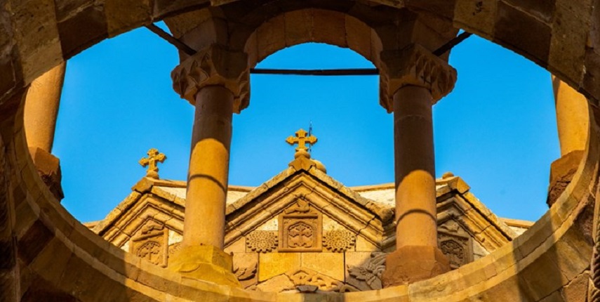 نگاهی به قدیمی‌ترین کلیساهای ایران +عکس