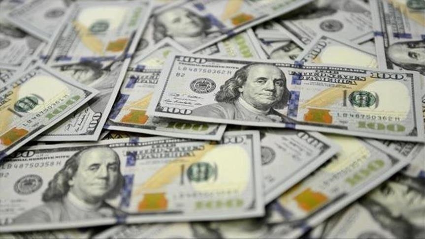  البنك المركزي العراقي يبيع أعلى كمية من الدولار منذ تغيير سعر الصرف