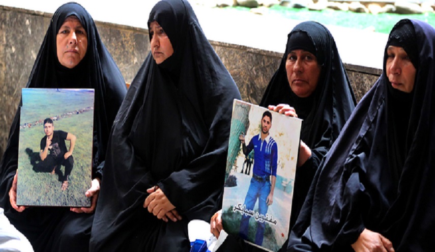 الذكرى السنوية لشهداء سبايكر..صور توافد العائلات العراقية إلى موقع الجريمة
