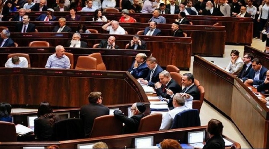 نتنياهو يشهد آخر يوم لحكومته بعد تصويت الكنيست على حكومة جديدة
