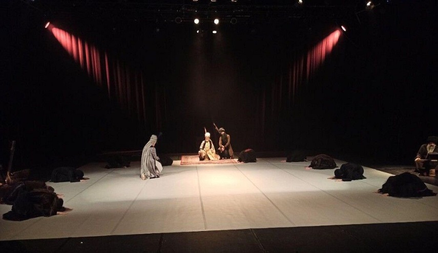 عرض مسرح "الشاهنامه" للشاعر الايراني فردوسي في بلغاريا
