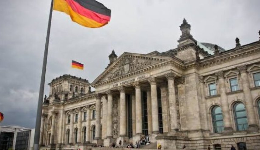 المانيا توضح آلية ترحيل اللاجئين السوريين إلى بلادهم