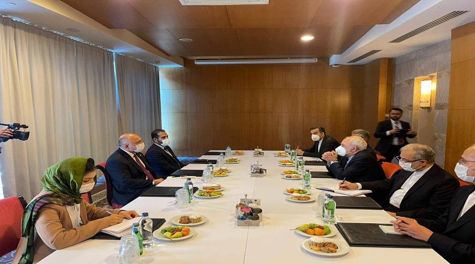 وزير الخارجية الايراني يلتقي نظيره الافغاني