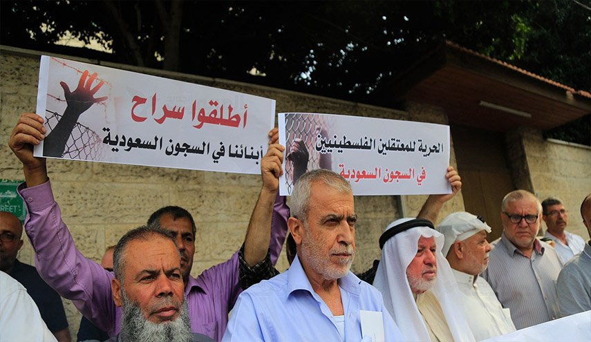 السعودية لا تزال تحتجز 160 فلسطينيا من حماس في سجونها