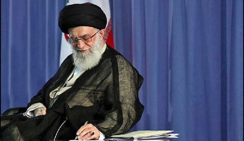 قائد الثورة الاسلامية يعزي بوفاة ابن النائب الايراني السابق عليرضا محجوب