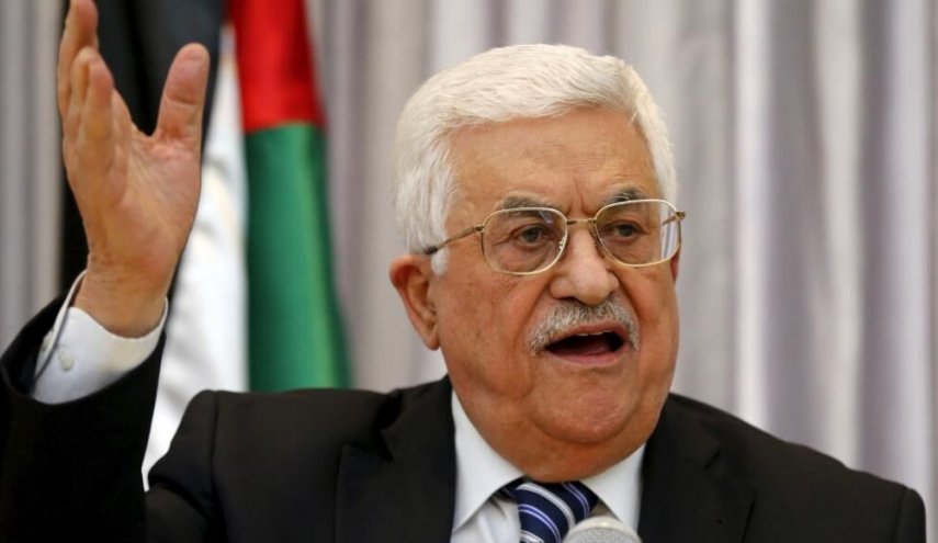 محمود عباس : أدعوكم جميعا إلى العمل سويا لدحر الاحتلال