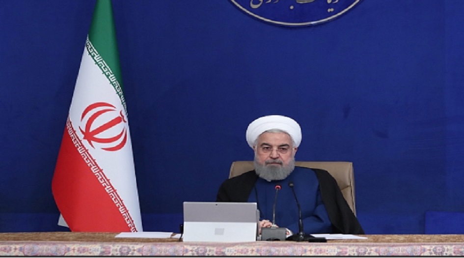 الرئيس الايراني  يطلق خمسة مشاريع وطنية ضخمة شرقي البلاد
