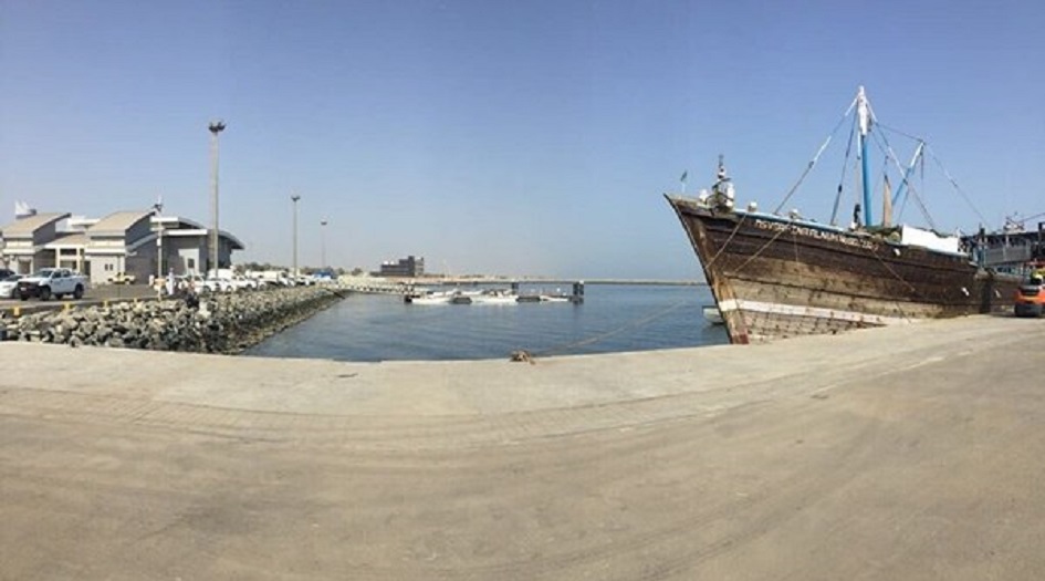 سلطنة عمان تدعو ايران الى الاستثمار في تطوير ميناء السويق