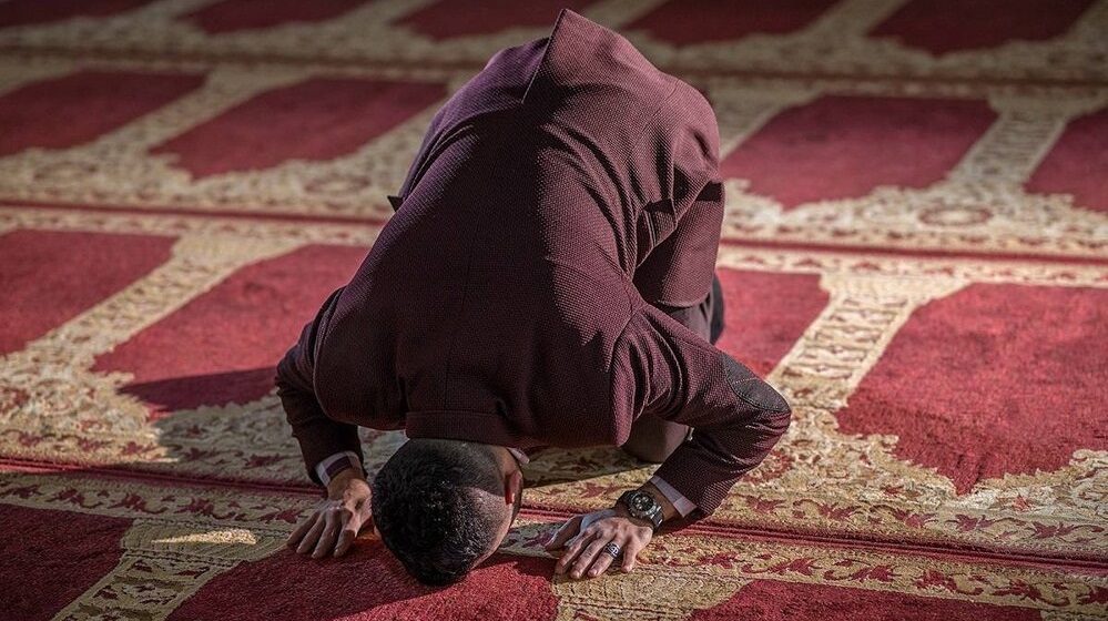 آخرین فرصت برای خواندن نماز یکشنبه ماه ذی‌القعده
