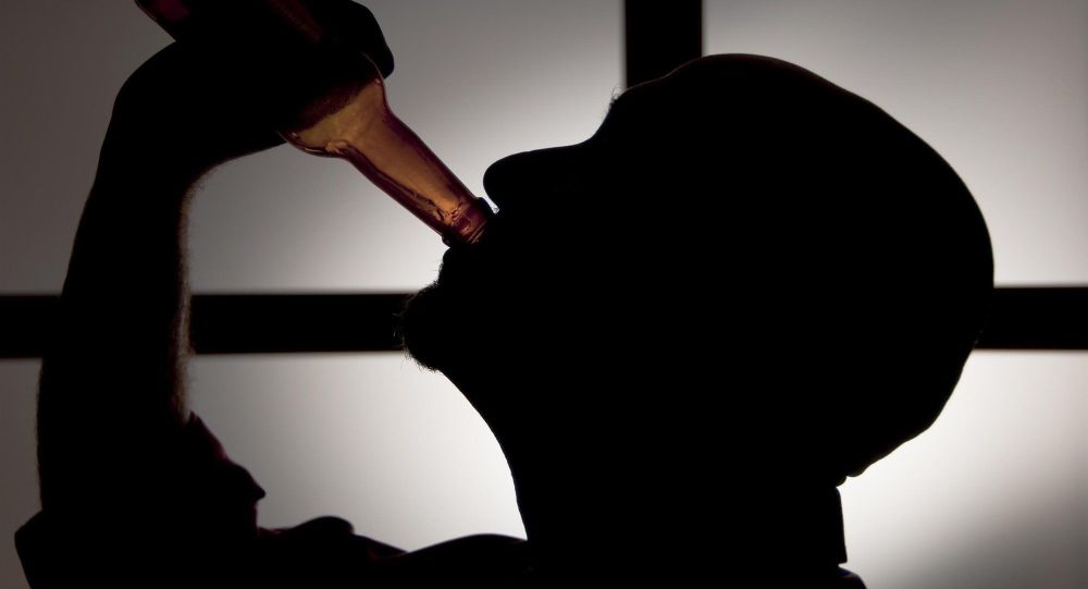 از هر 25 مورد ابتلا به سرطان یک مورد با مصرف الکل مرتبط است