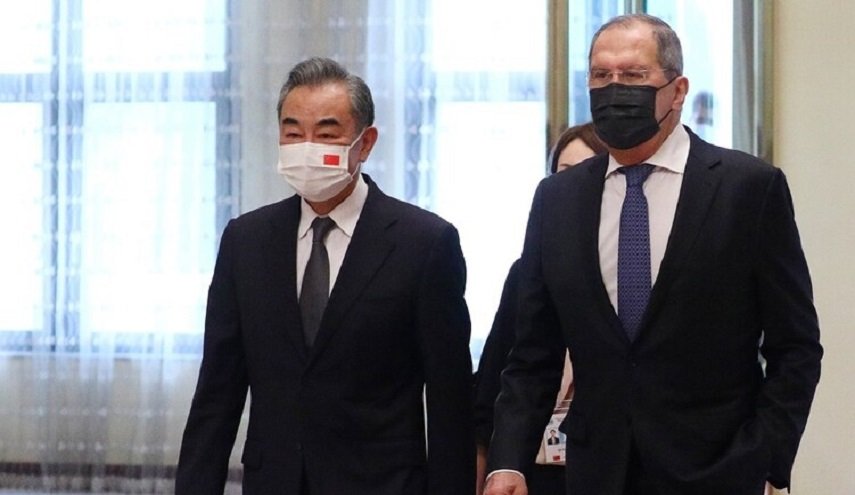 بكين: يحب على روسيا والصين مواجهة كورونا و"الفيروسات السياسية"