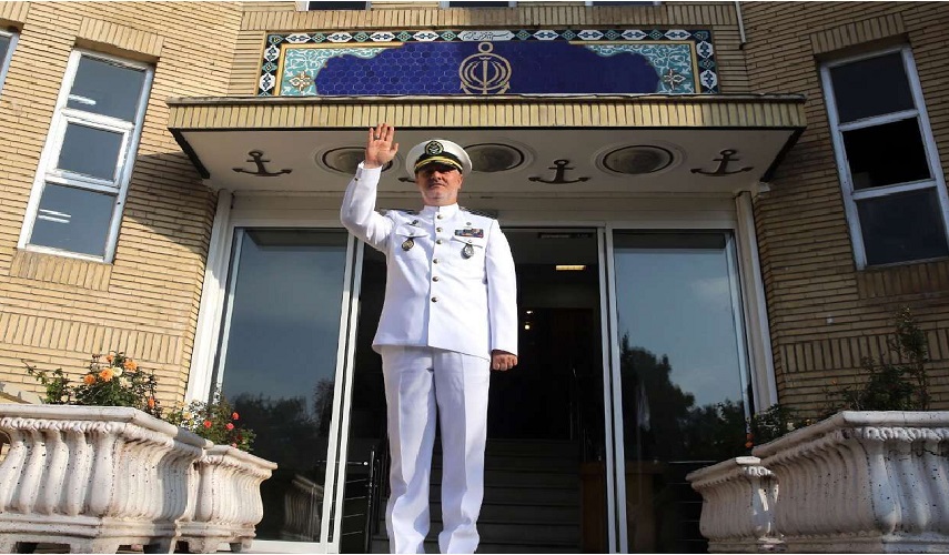 قائد القوات البحرية للجيش الايراني يتوجه الى سان بطرسبورغ