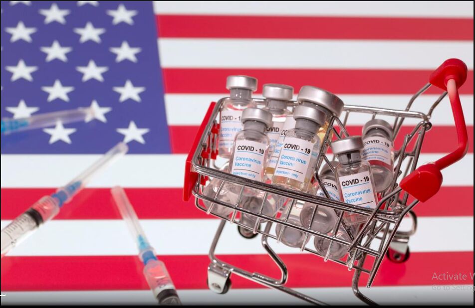 اقدامات تنبیهی دولت آمریکا برای کارمندانی که واکسن کرونا نمی زنند 