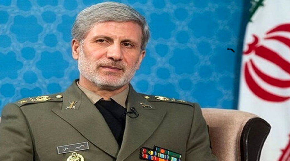 العميد حاتمي:تقدم إيران في مجال الانجازات الدفاعية شوكة في عين الأعداء
