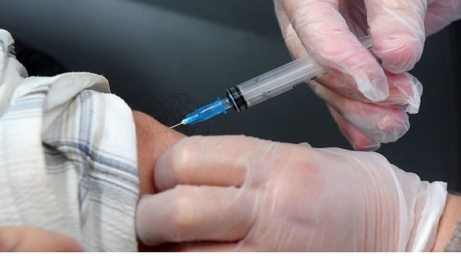 ايران...  قريباً ستصل امكانية التطعيم باللقاح المضاد لكورونا الى نصف مليون جرعة يومياً