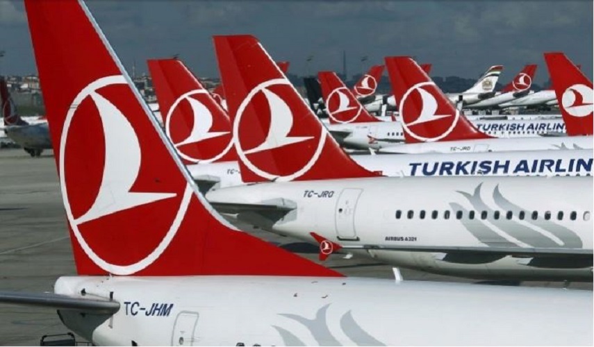 طاقم طائرة تركية يطلب اللجوء في كندا