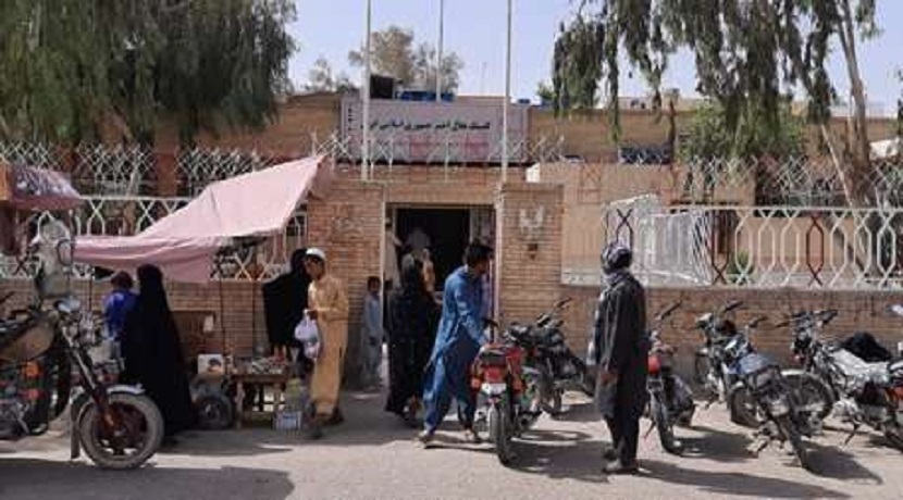 الهلال الأحمر الإيراني يواصل خدماته الطبية والانسانية في أفغانستان
