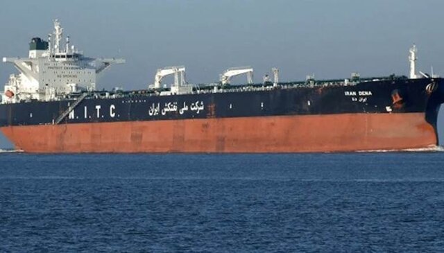 کشتی‌های ایرانی حامل سوحت برای لبنان در آستانه ورود به کانال سوئز