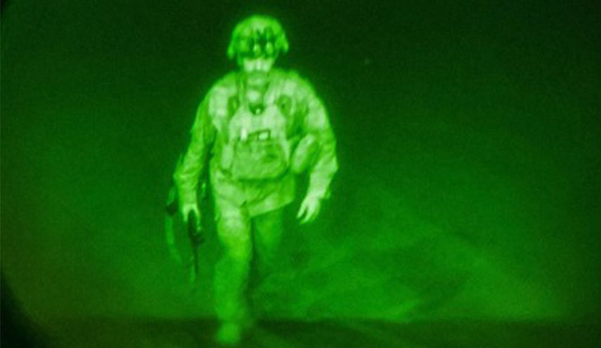  اخر جندي أمريكي يغادر أفغانستان