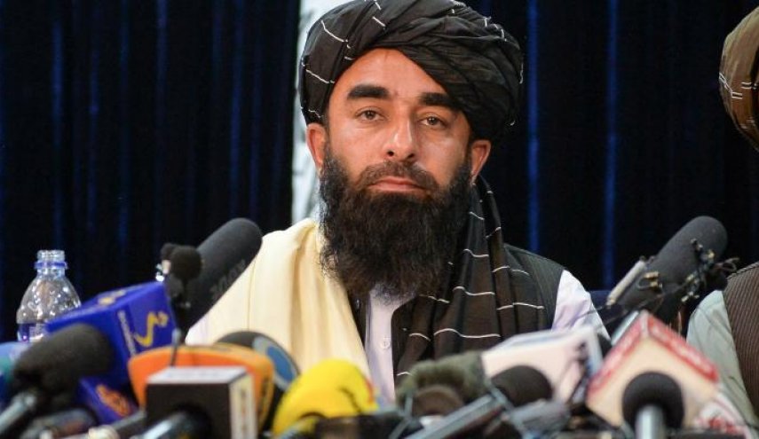 ناطق باسم طالبان: "الهزيمة الأميركية درس كبير لغزاة آخرين"