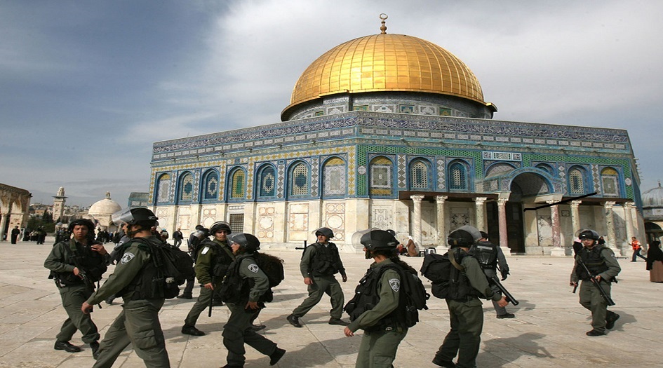 الاحتلال يمنع وصول المصلين من الداخل المحتل إلى المسجد الأقصى