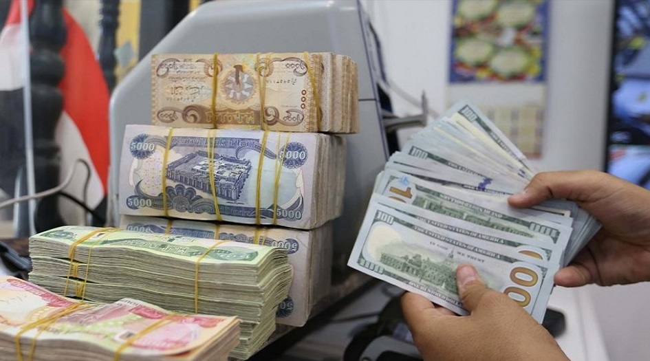 اليوم الاثنين... اخر تطورات سعر صرف الدولار في العراق