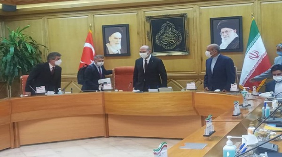 وزير الداخلية الايراني  يلتقي نظيره التركي في طهران