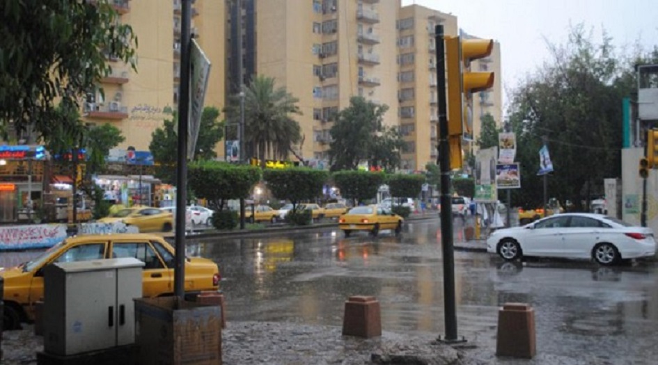 طقس العراق... انخفاض بدرجات الحرارة يصاحبها زخات مطر في هذه المناطق