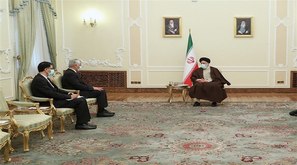 الرئيس الايراني: طهران تولي أهمية خاصة للتعاون الإقليمي