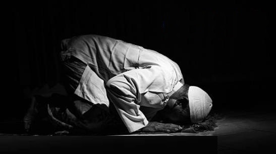 کیفیت خواندن نماز شب و فضائل آن