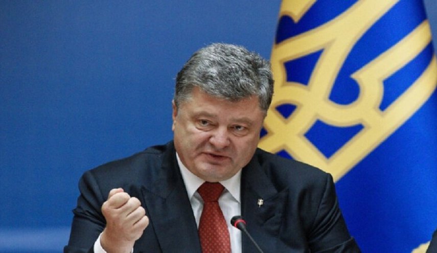 بوروشنكو يدعو الغرب لفرض "عقوبات جهنمية" على روسيا