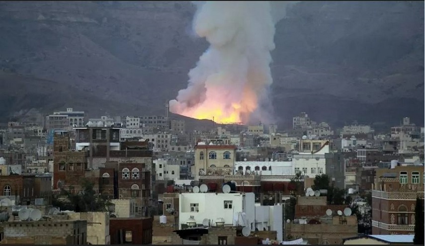 طيران العدوان السعودي يشن 5 غارات على العاصمة اليمنية صنعاء