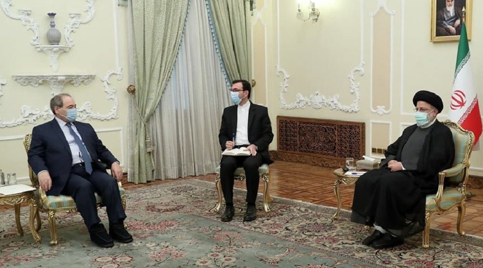 الرئيس الإيراني يستقبل وزير الخارجية السوري