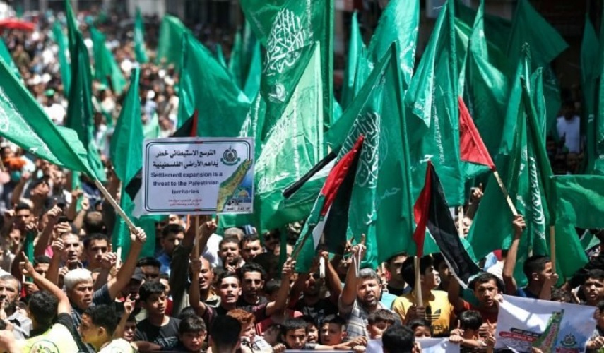 في ذكرى انطلاقتها.. حماس ستبقى "درع للقدس وطريق للتحرير"
